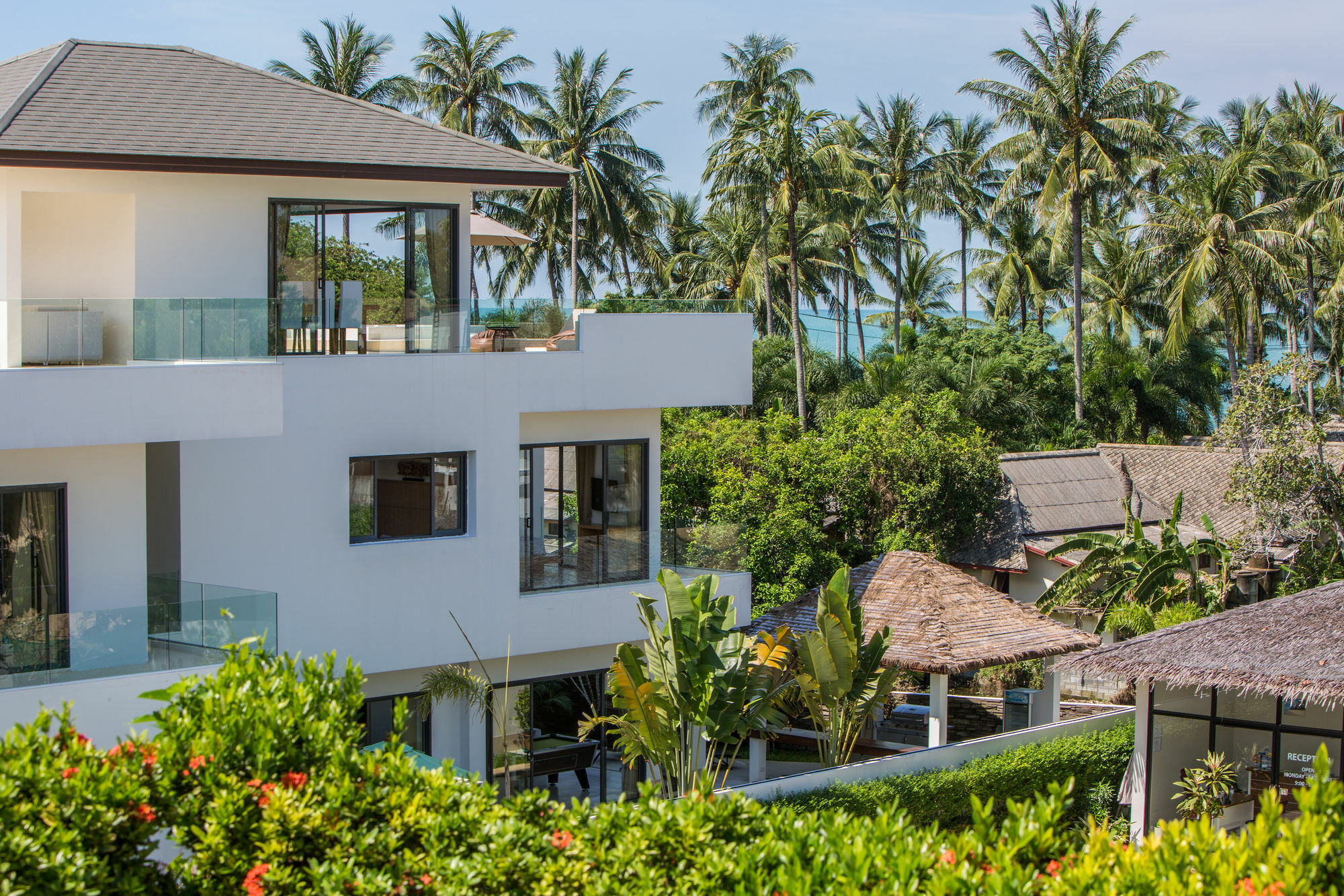 Ban Tai Estate Villas Menam-part Kültér fotó