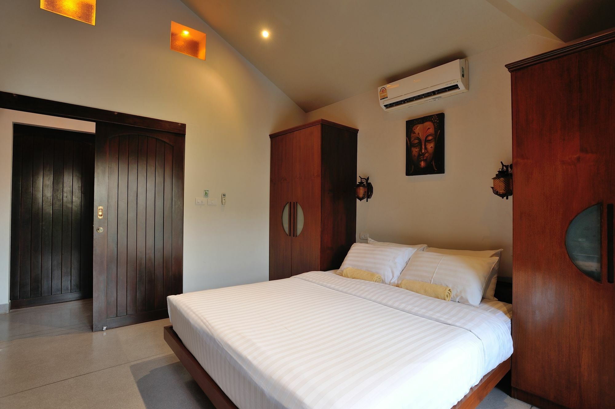 Ban Tai Estate Villas Menam-part Kültér fotó